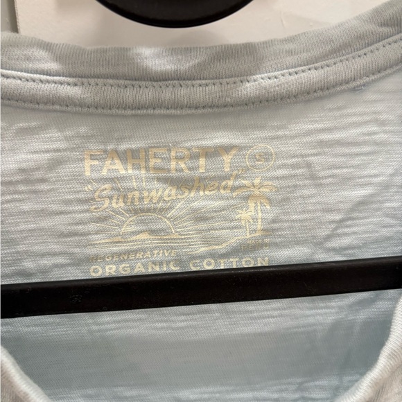 Faherty Sky Blue Short Sleeve Tee 100% Cotton Size Small - Picture 3 of 7